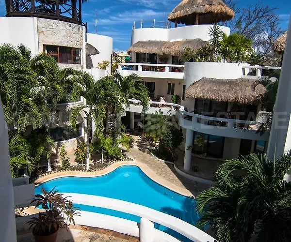 Aparthotel Blue Palms By Kamuvan 3*