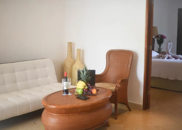 Blue Palms By Kamuvan Aparthotel 3*