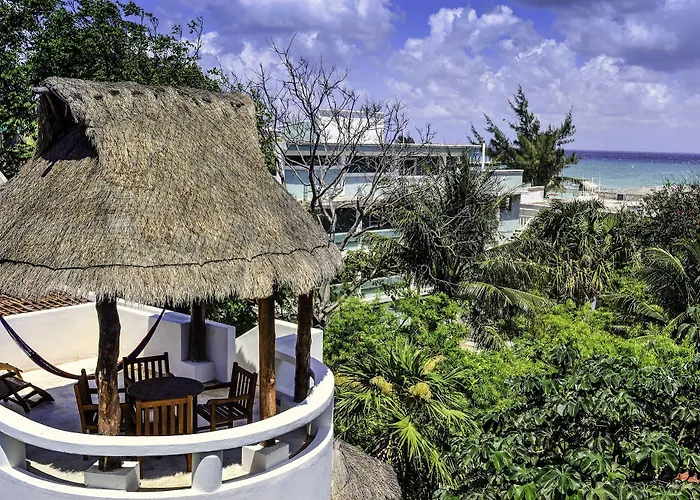 Aparthotel Blue Palms By Kamuvan 3*