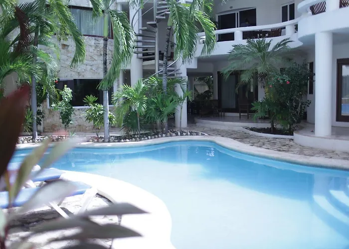 Blue Palms By Kamuvan Aparthotel 3*