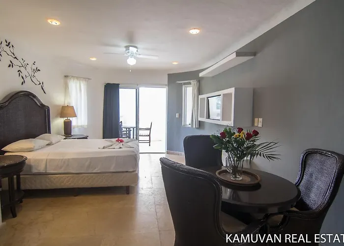 Blue Palms By Kamuvan Aparthotel 3*